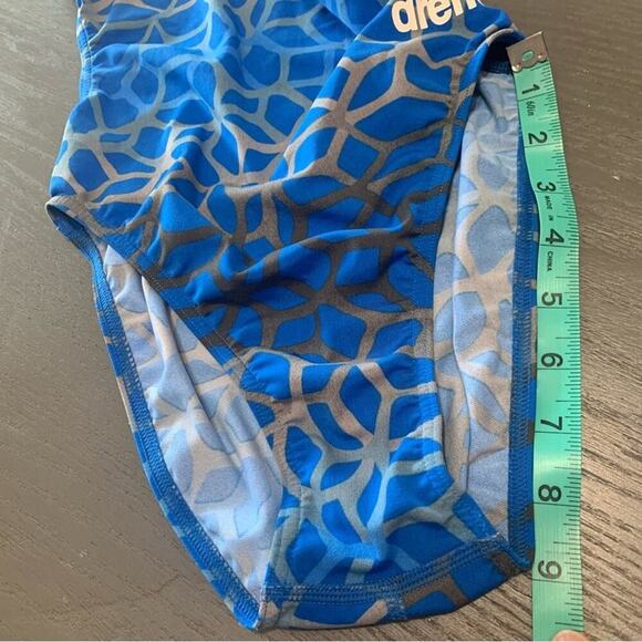 Arena Size 28 Polycarbonite II Challenge Back Fitness Swim New Condition Women’s - Picture 12 of 14